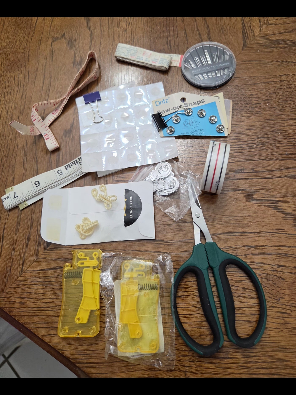 Sewing Tools Bundle - Picture 3 of 4